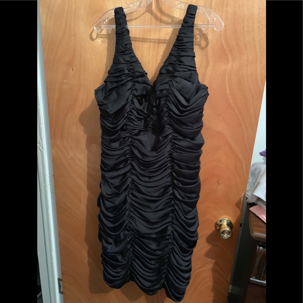 Black cocktail dress for occasions